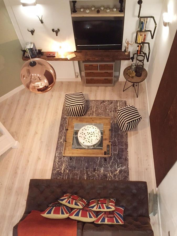 Spacious 1 Bedroom Split Level Old Pub Conversion Tower Bridge Londres Exterior foto